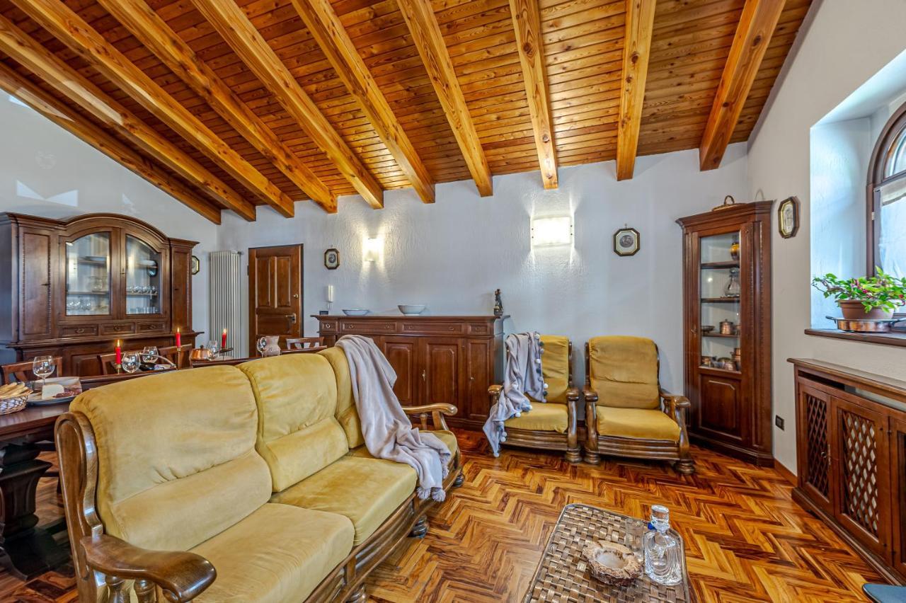 Casa Beatrice - Wifi, Parcheggio E Vista Montagna - Cour 0231 Apartment Courmayeur Exterior foto