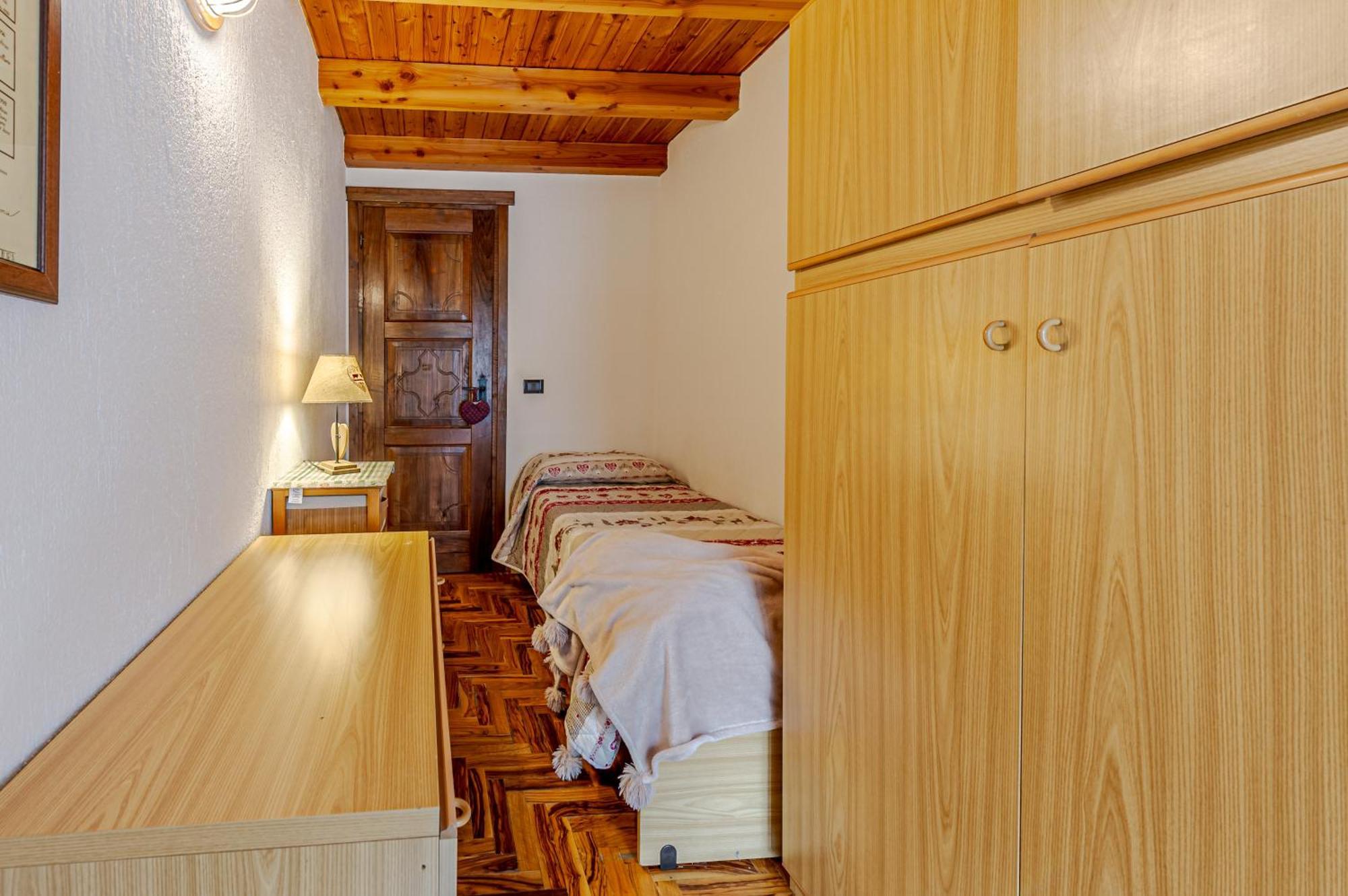Casa Beatrice - Wifi, Parcheggio E Vista Montagna - Cour 0231 Apartment Courmayeur Exterior foto